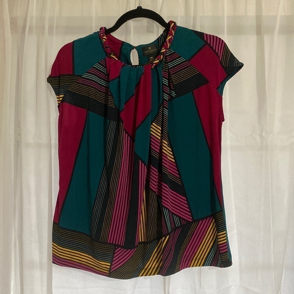 Beautiful sleeveless top, size PM. Worthington